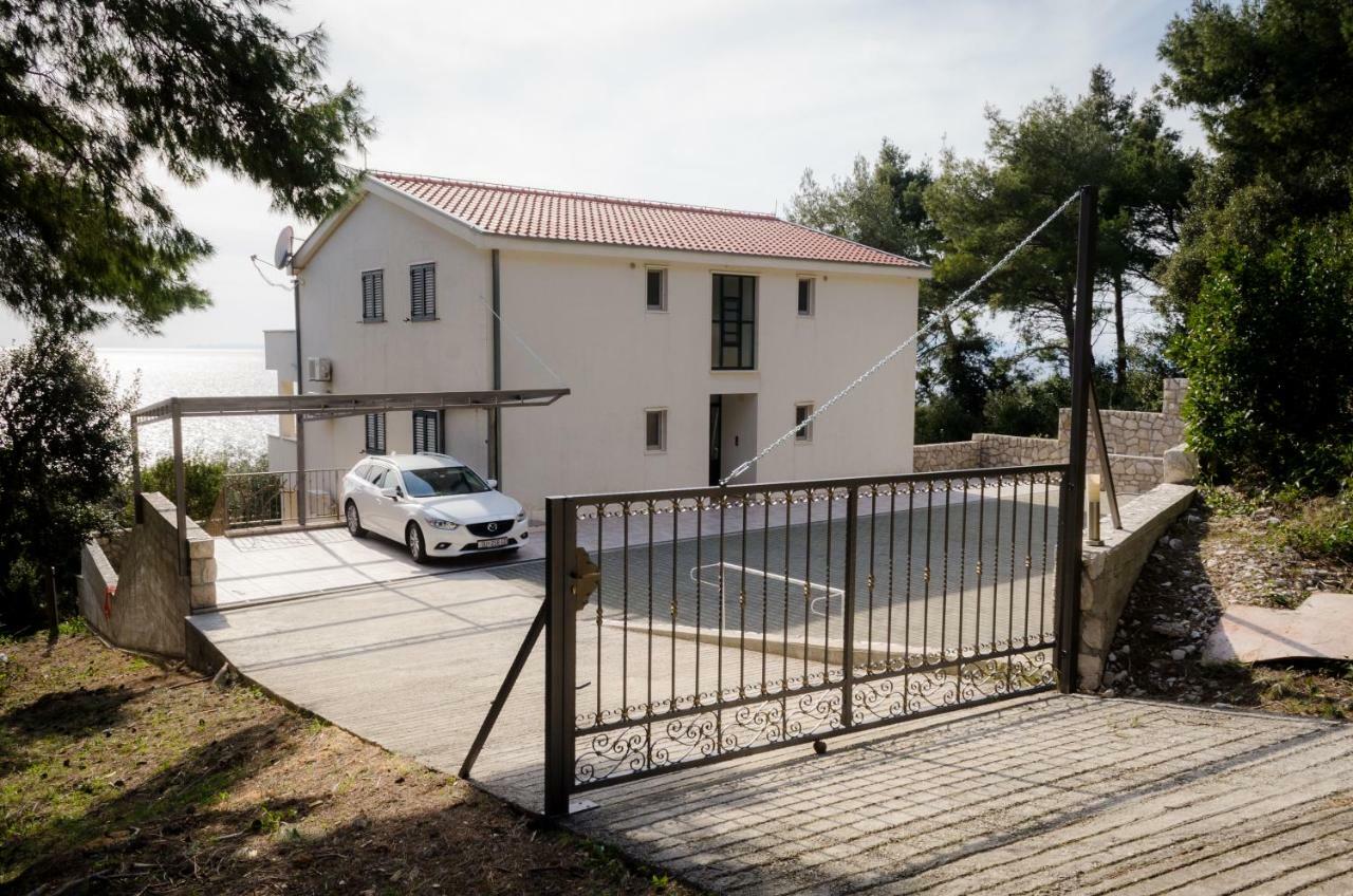 Villa Gloria Potomje Exterior photo